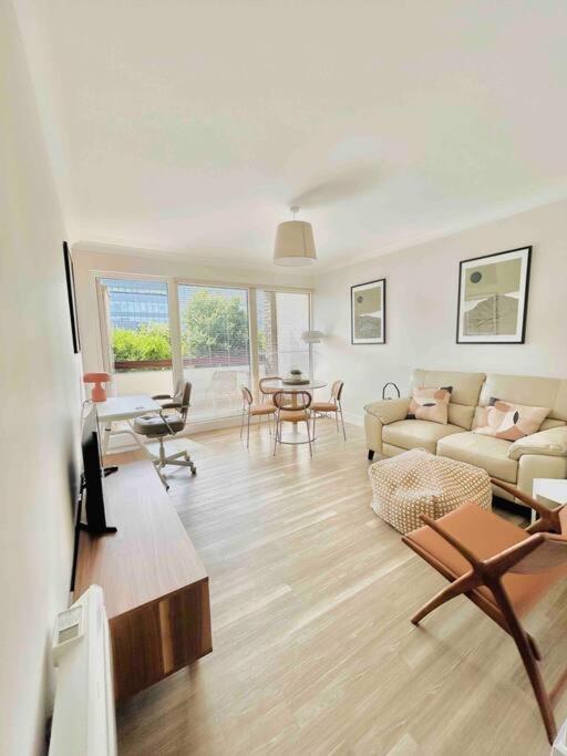 Luxury Apartment Top Location Rds, Aviva 5 Min Walk Dublin Eksteriør billede